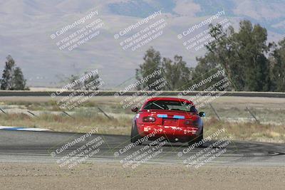 media/Jun-02-2024-CalClub SCCA (Sun) [[05fc656a50]]/Group 3/Qualifying/